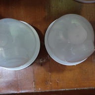 Electric breast pump