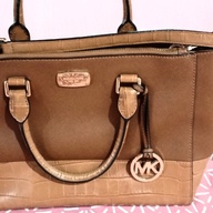 Michael Kors Authentic