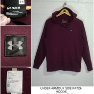 UNDER ARMOUR SIDE PATCH HOODIE