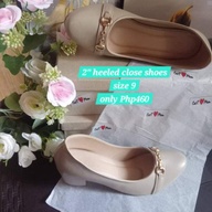 Close Shoes with Heels/Ladies Shoes size 9