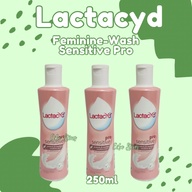 Lactacyd Daily Nourish Sensitive Pro Feminine Wash