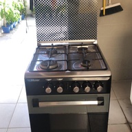 HAIER GAS RANGE WITH OVEN