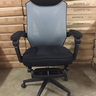 HIGH BACK EXECUTIVE MESH CHAIR / BRAND NEW