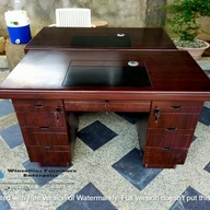 OFFICE TABLE WITH DRAWERS/OFFICE FURNITURE/OFFICE PARTITION