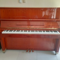 YAMAHA W103 UPRIGHT PIANO