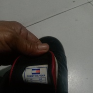 tomm hilfiger leather shoes