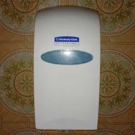 Kimberly-Clark PROFESSIONAL Bulk Pack Tissue Dispenser