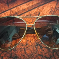 Guess Sunglass