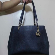 MK BAG good as new..smooth skin