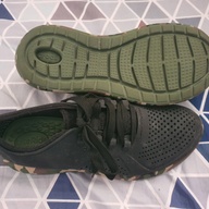 CROCS LITERIDE PRINTED CAMO PACER, UNISEX, SIZE 7 MENS / SIZE 9 WOMENS (25cm)