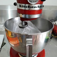 Kitchen aid artisan stand mixer