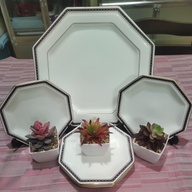 Octagon Chain Dinner and Cake Plates Set