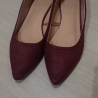 Parisian Female Maroon Heels