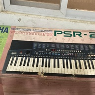 Yamaha PSR-210