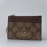 Coach ID wallet