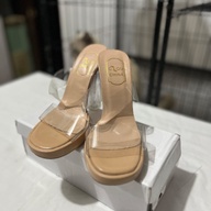 High Heels (Beige)