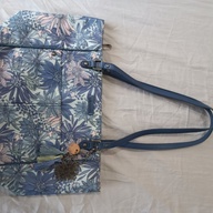 Pre-loved Sakroot bag