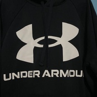 UNDER   ARMOUR   SWEATER NWITH HOODIE