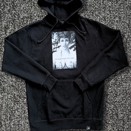 (PRE-OWNED) Primitive Skate Worldwide World Tour Pin Up Girl Black Sweatshirt Hoodie