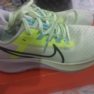 Nike zoom running shoes