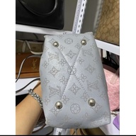 Pre-loved LV bucket sling bag
