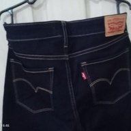 Levis 4 Sale