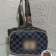 PRELOVED | UKAY ♛♛♛ PLAID BELT AND CHEST BAG ♛♛♛