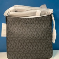 MK Jet set travel logo messenger bag