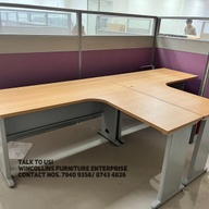 L-Shape FREESTANDING office table